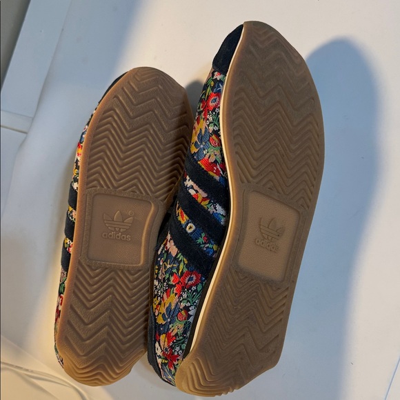 adidas Liberty London Floral Tapestry Suede Stripes Sneakers Size 10 - Picture 6 of 14